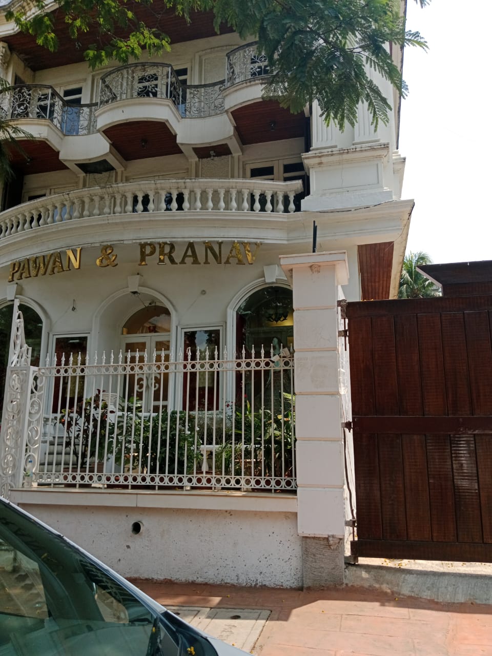 Showroom for Rent in Vile Parle West Mumbai