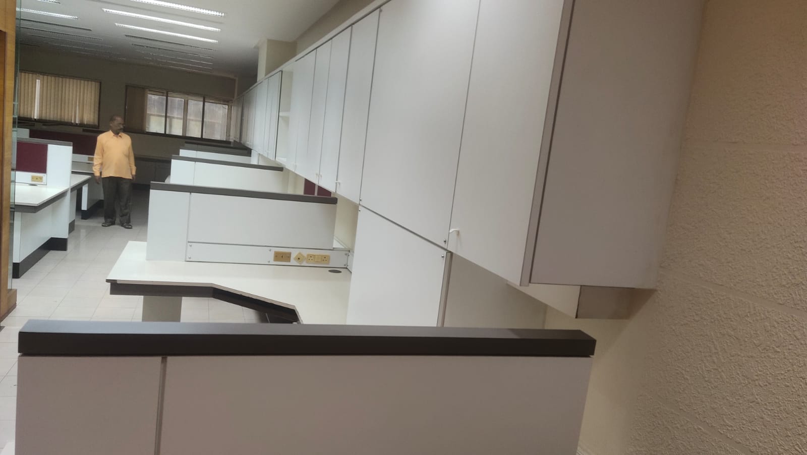 Office for Rent in Dr Annie Besant Road Mumbai