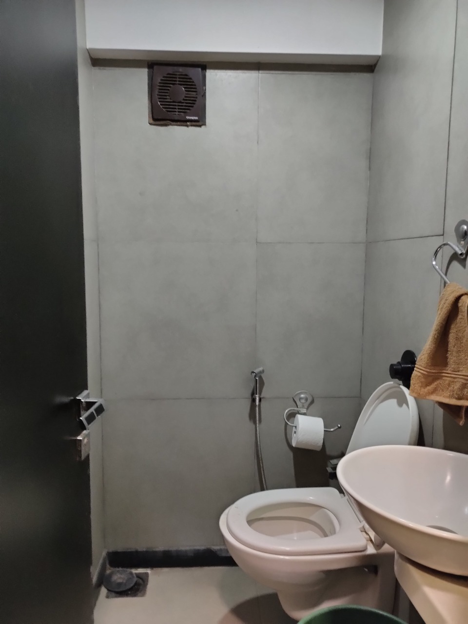 Office for Rent in Santacruz West Mumbai