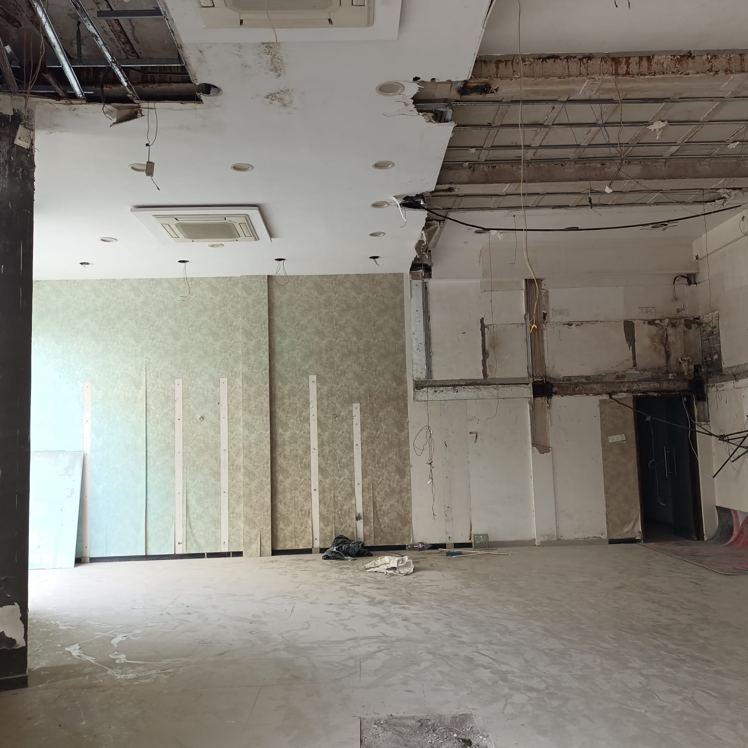 Showroom for Rent in Bhulabhai Desai Marg Mumbai