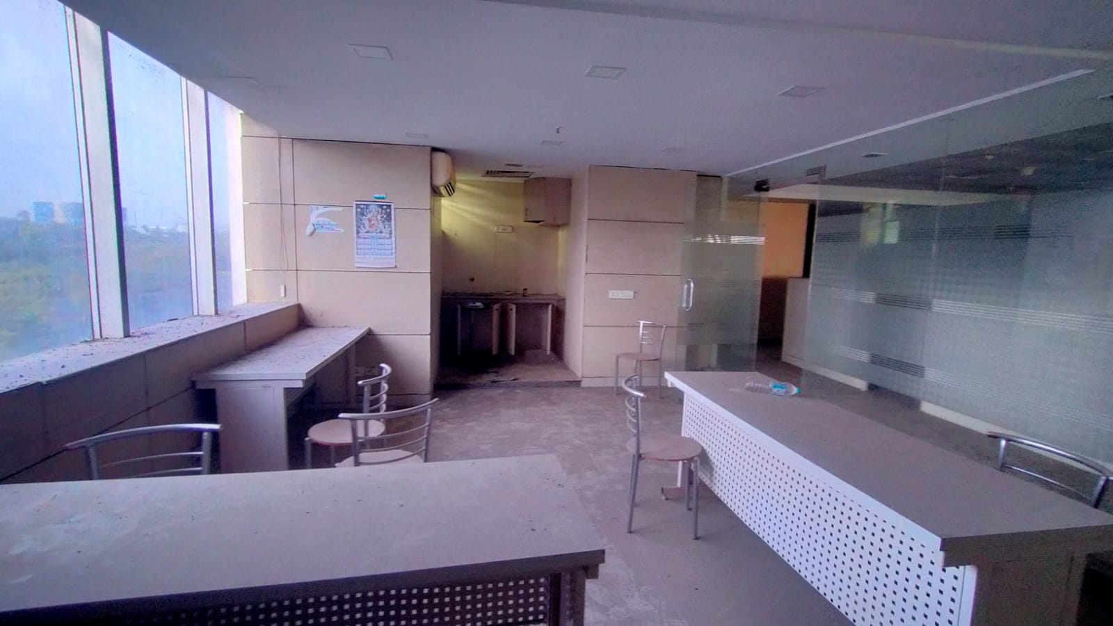 Office for Rent in Western Express Highway Mumbai