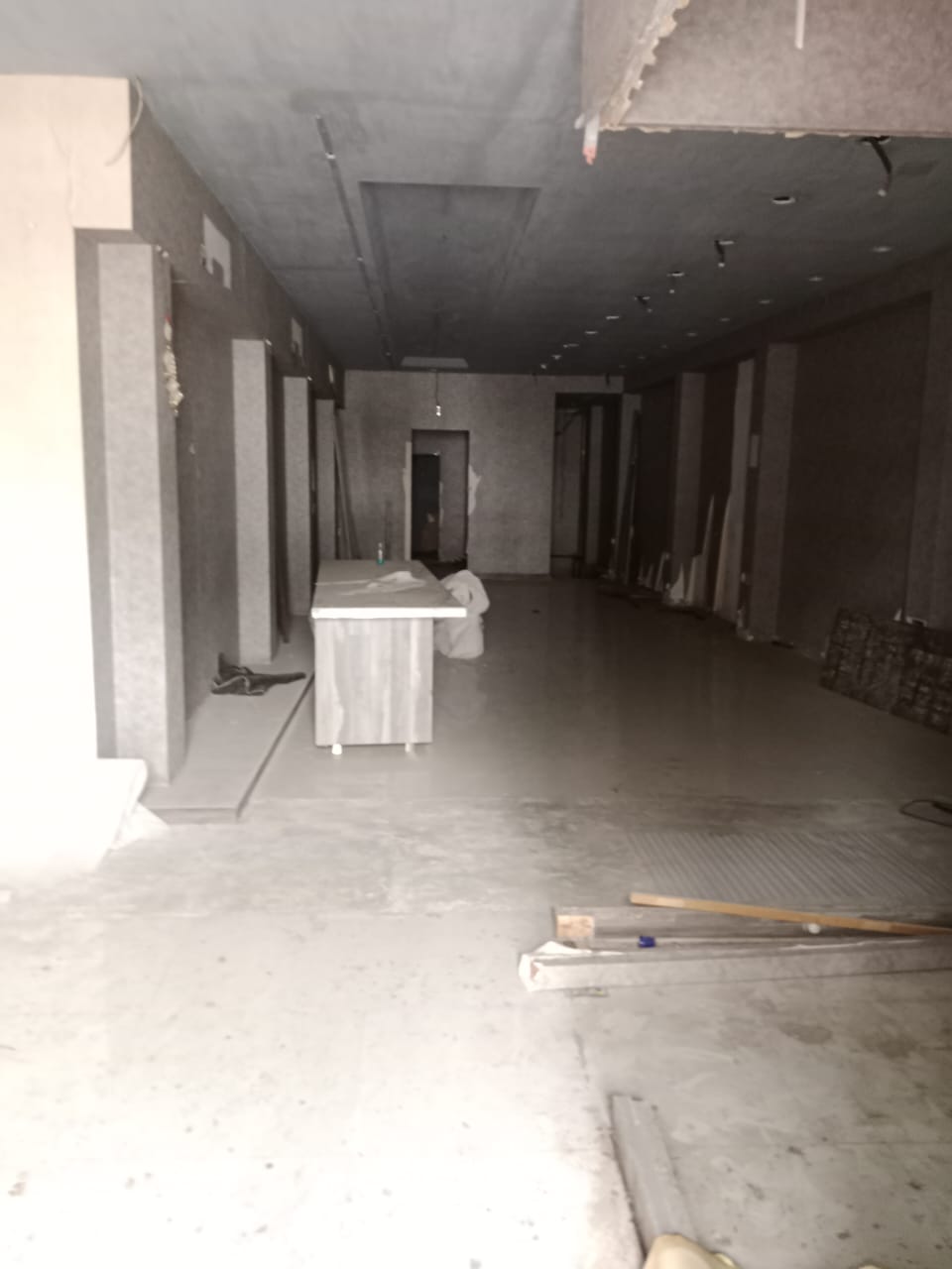 Showroom for Sale in S V Road Mumbai