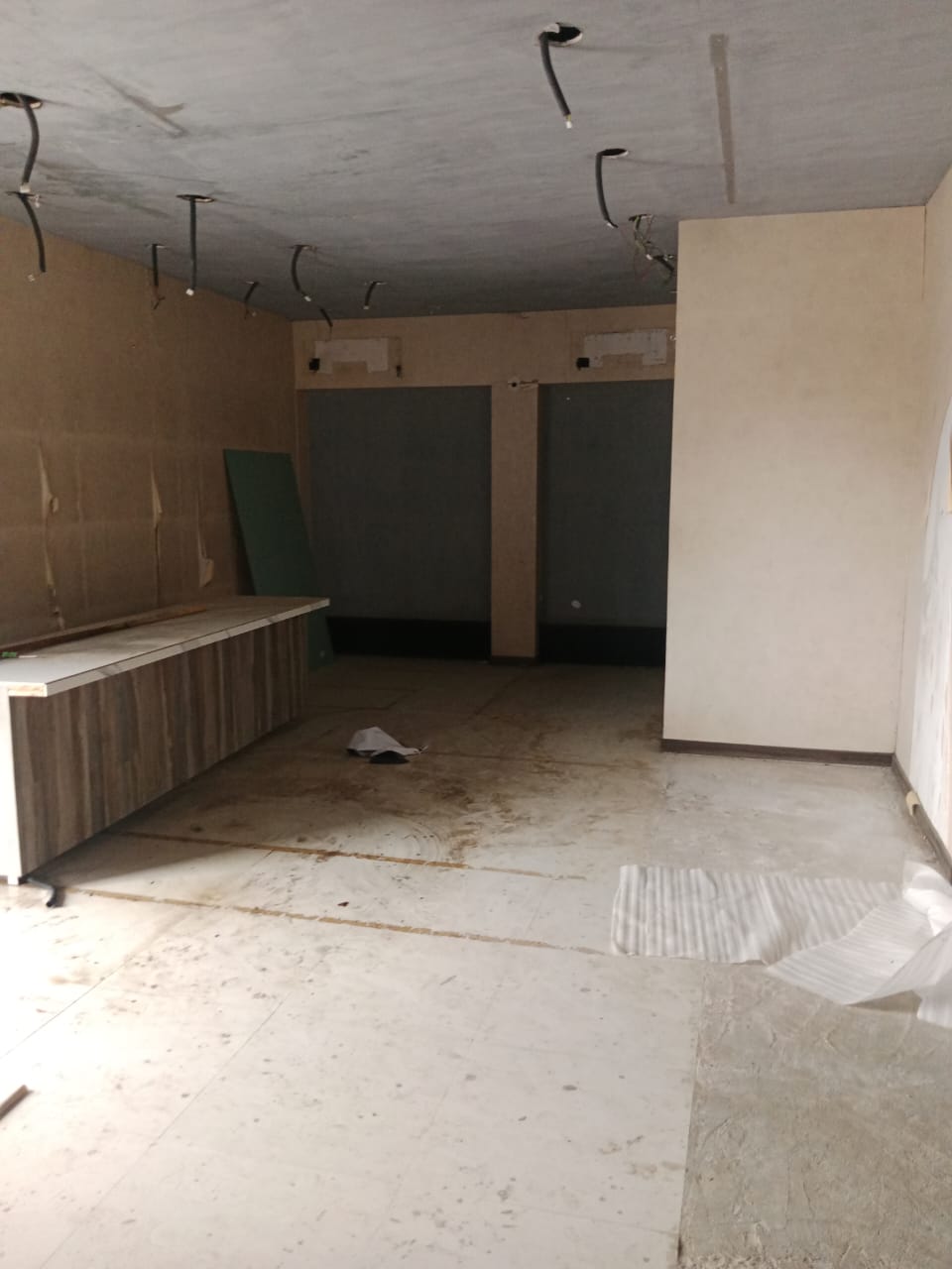 Showroom for Rent in S V Road Mumbai