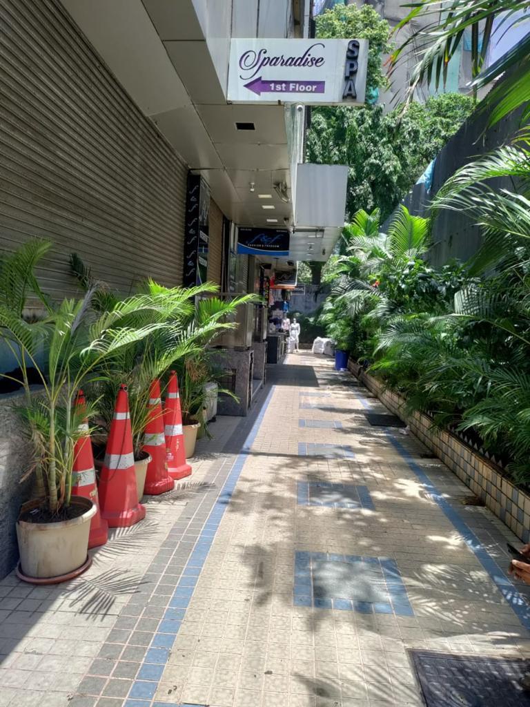 Office for Sale in 35 Road Mumbai