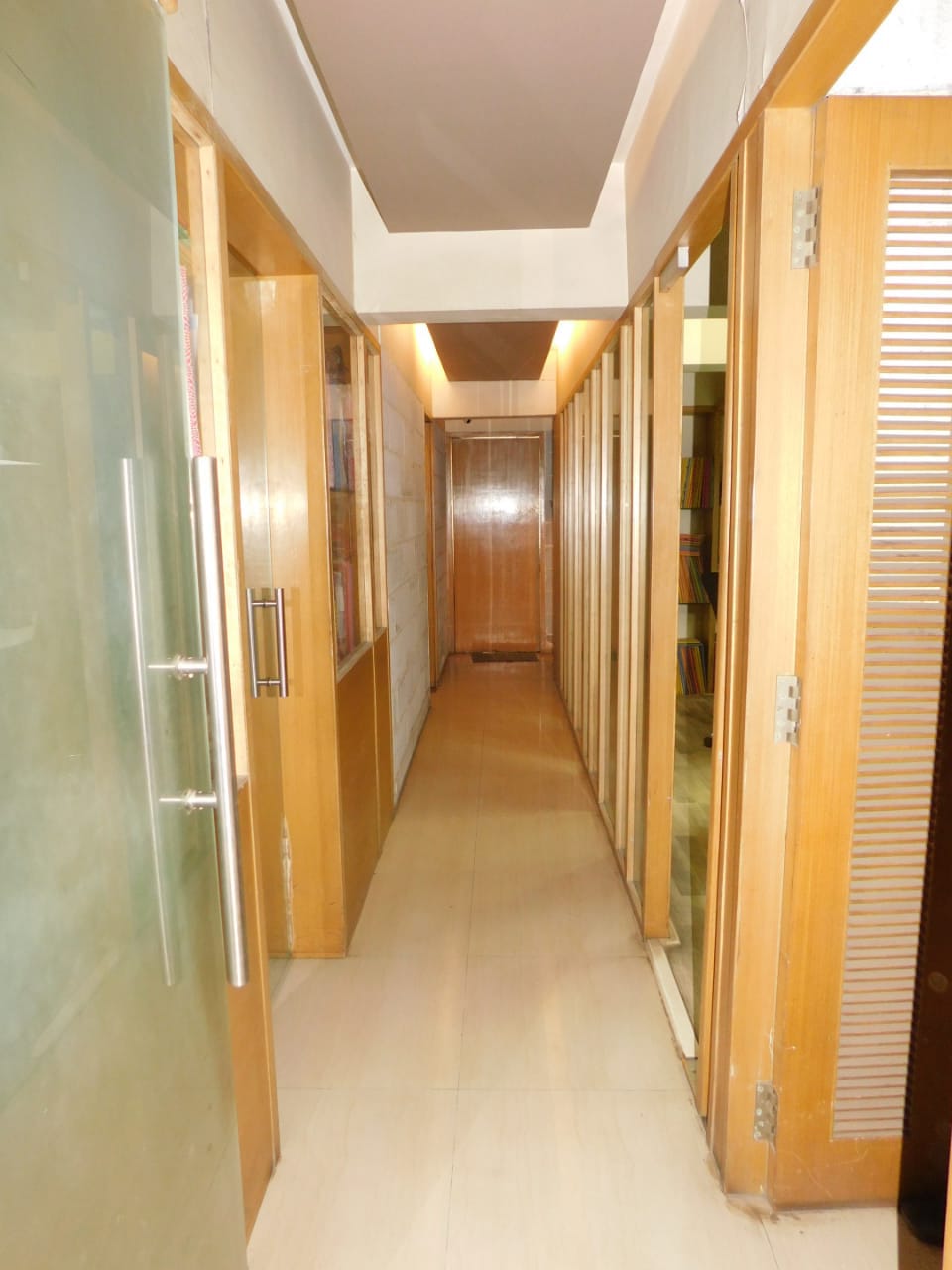 Office for Sale in Santacruz West Mumbai