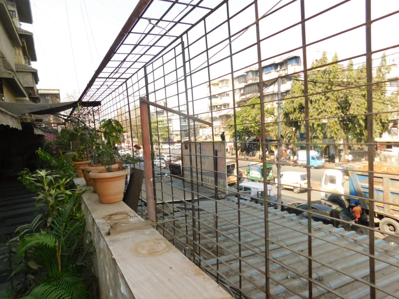 Office for Sale in Santacruz West Mumbai