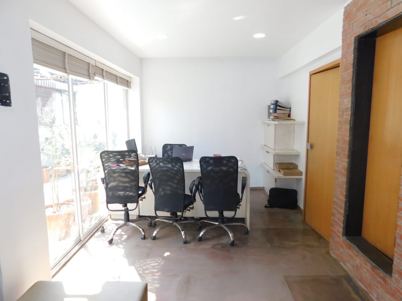 Office for Sale in Santacruz West Mumbai