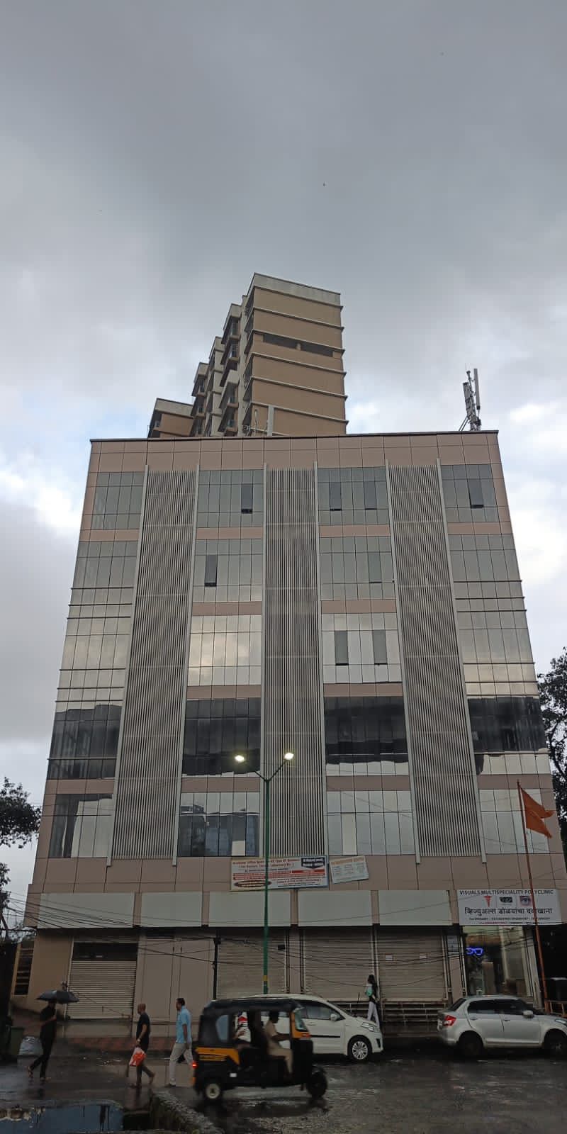 Shop for Rent in L B S Road Mumbai