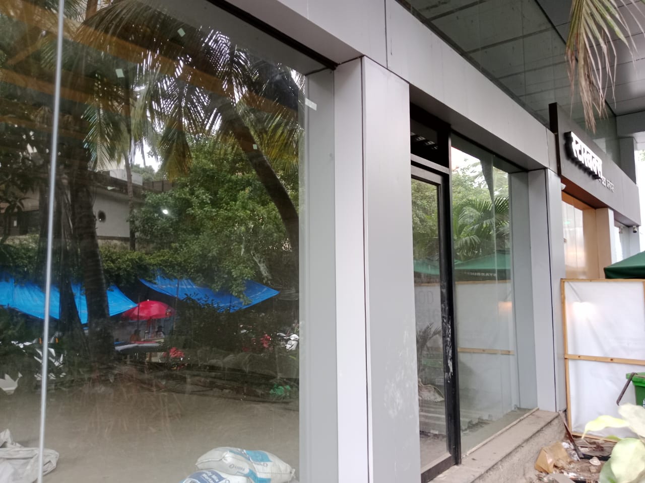 Restaurant for Rent in Off Link Road Mumbai