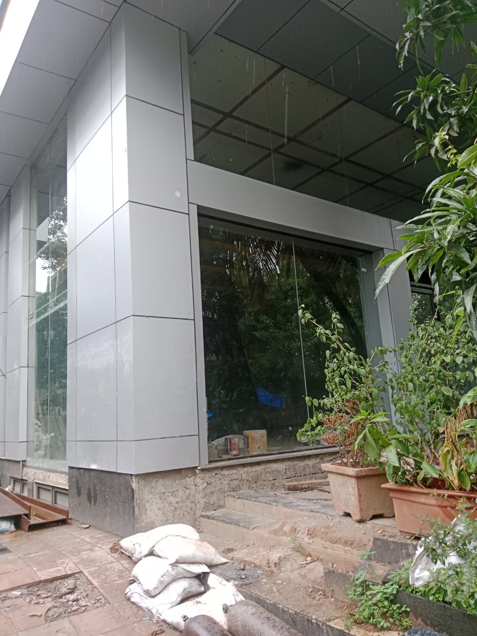 Restaurant for Rent in Off Link Road Mumbai