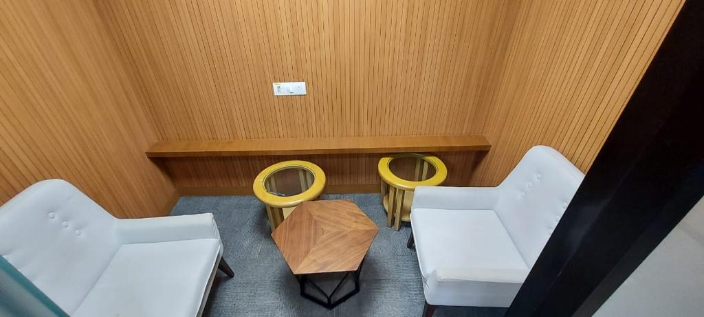 Office for Rent in L B S Road Mumbai