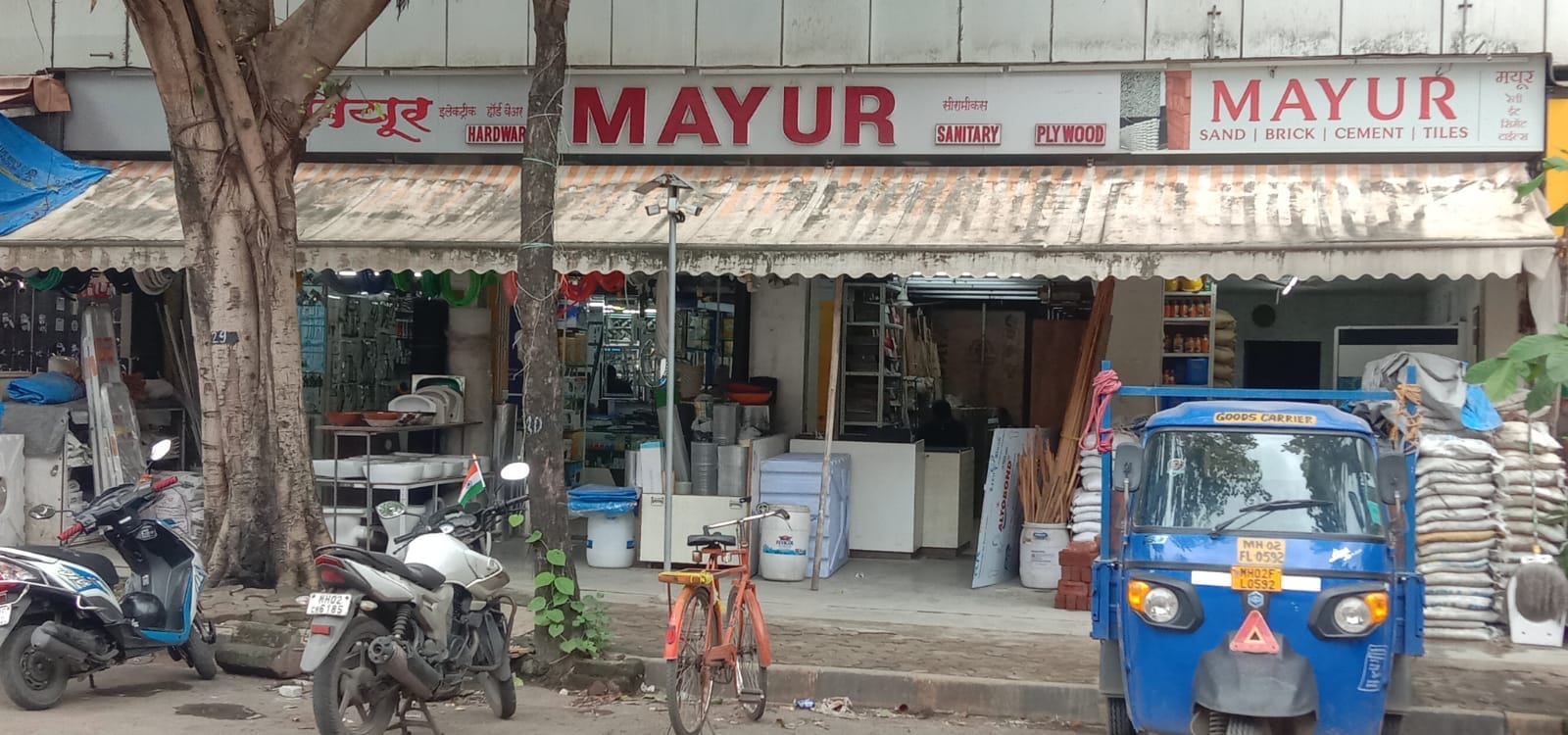 Showroom for Rent in Rto Road Mumbai
