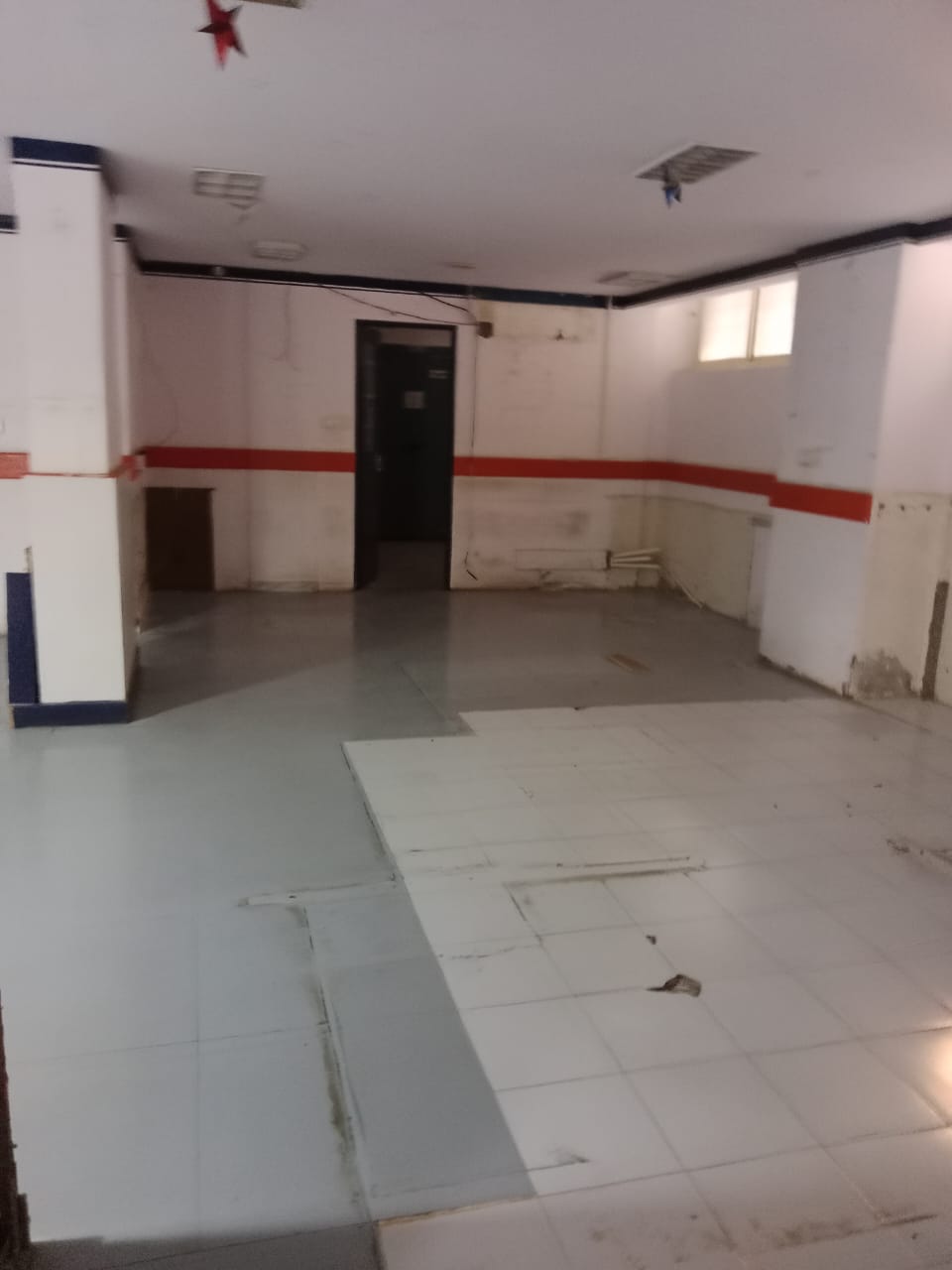 Showroom for Rent in Bapista Rd Mumbai