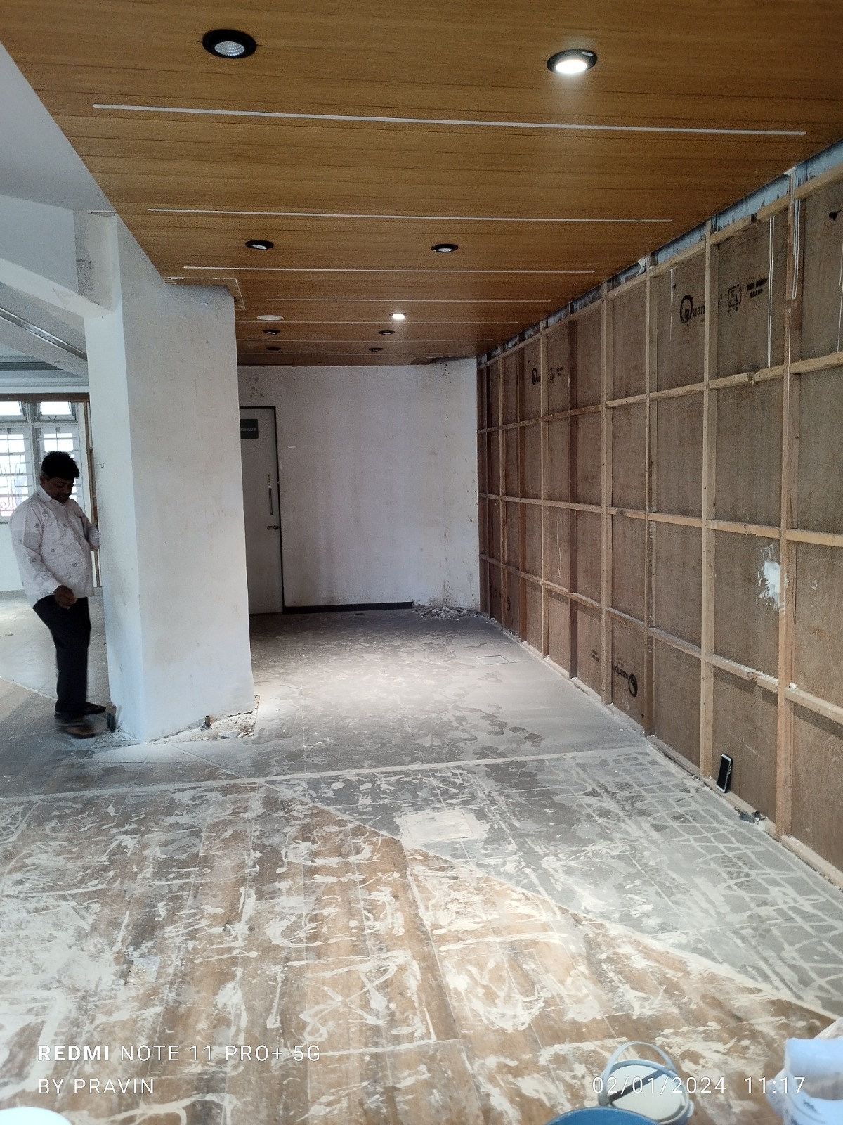 Showroom for Rent in Dinshaw Vaccha Road Mumbai