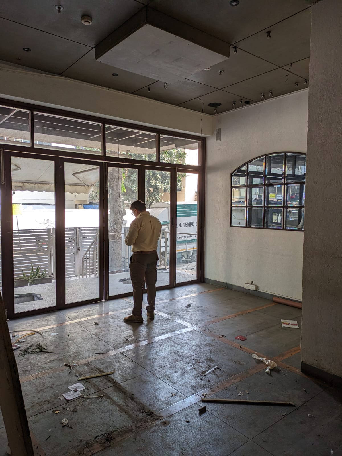 Showroom for Rent in 14 Road Mumbai