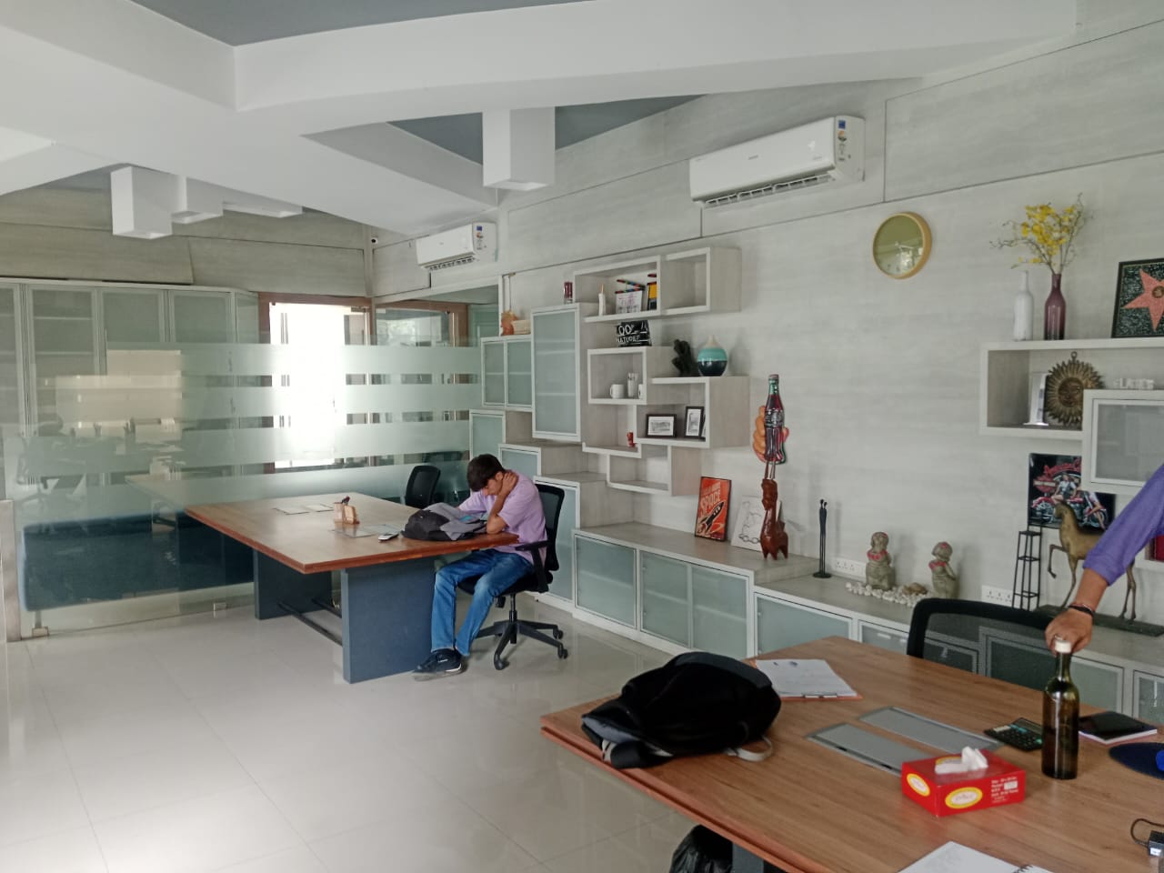 Office for Rent in 15 Road Mumbai