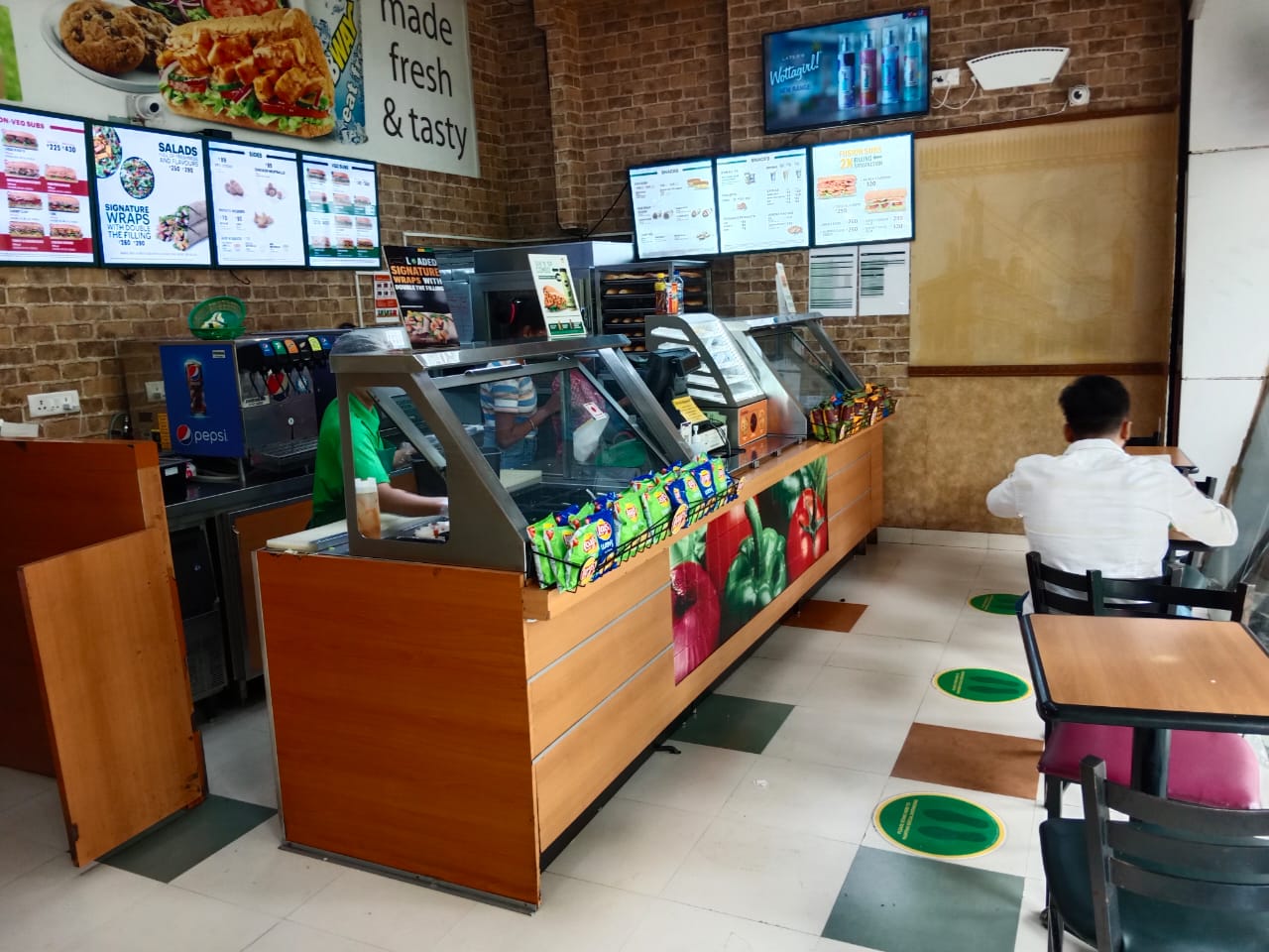Shop for Rent in Andheri West Mumbai