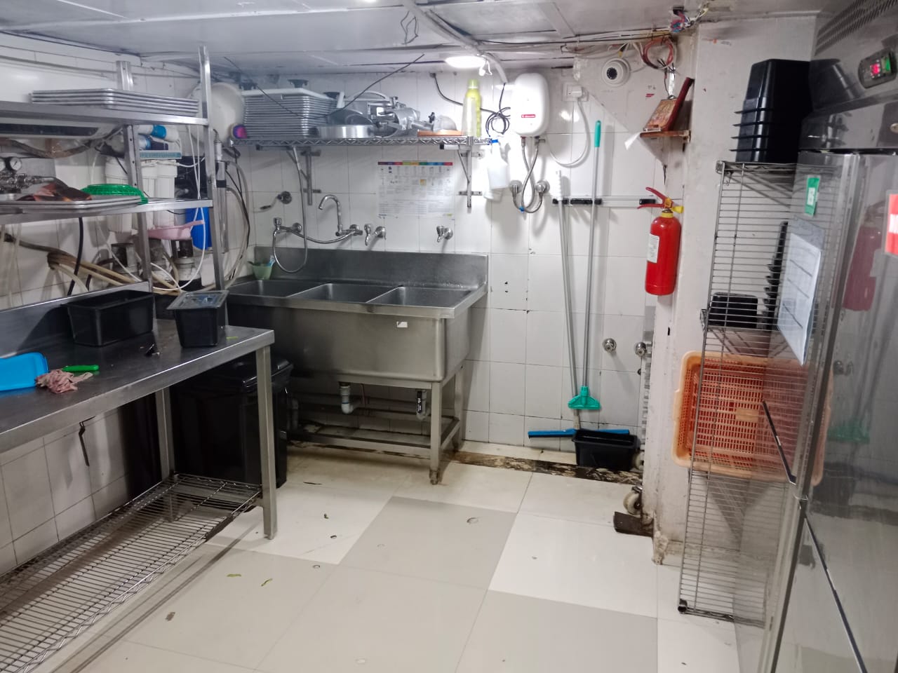 Shop for Rent in Andheri West Mumbai