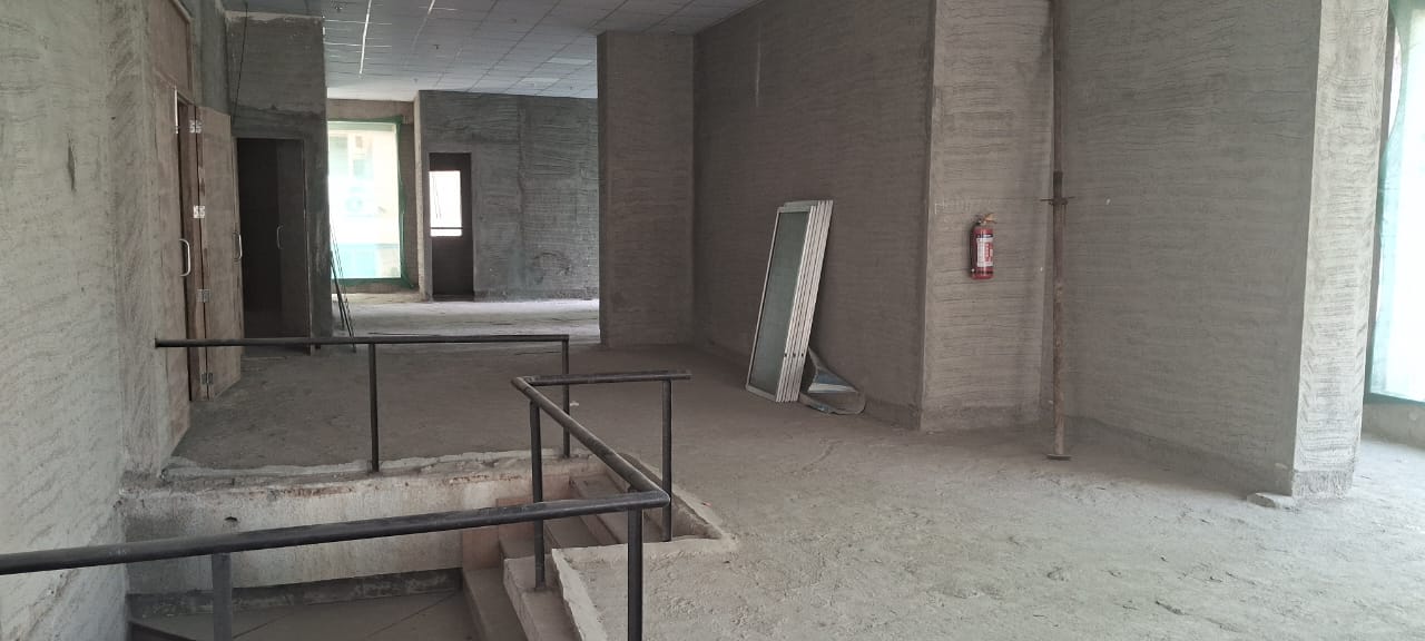 Showroom for Rent in S V Road Mumbai