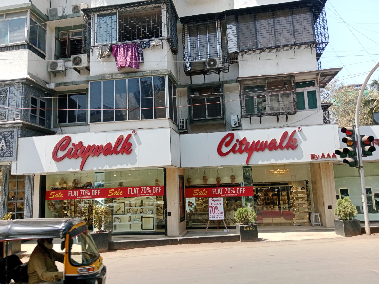 Showroom for Rent in Khar West Mumbai
