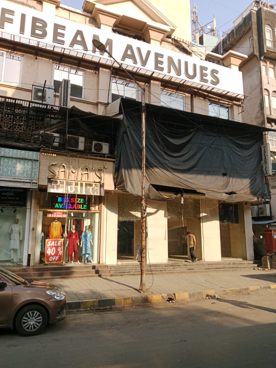 Showroom for Rent in Santacruz West Mumbai