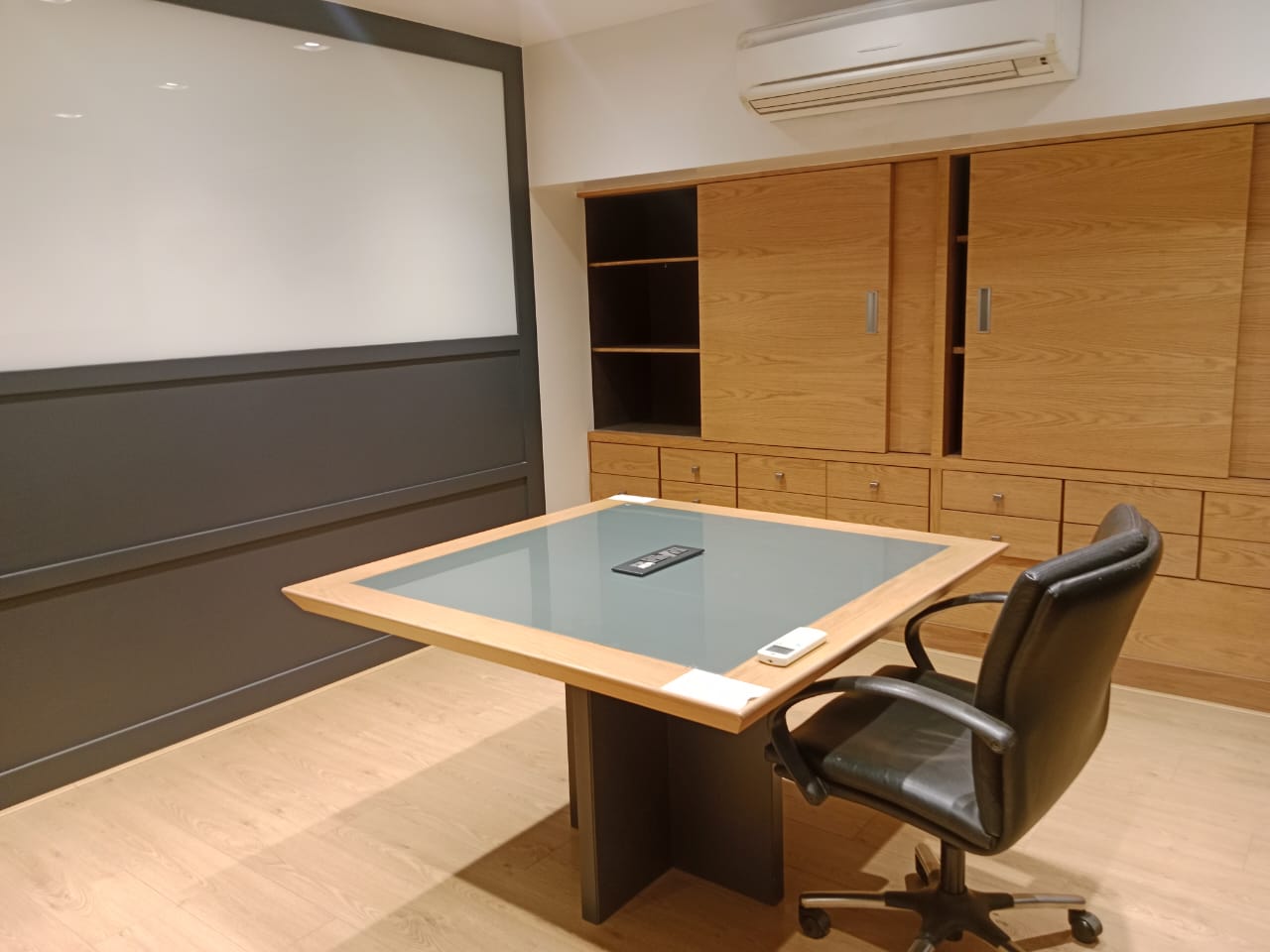Office for Rent in Khar West Mumbai