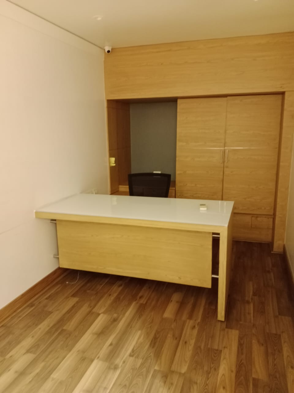 Office for Rent in Khar West Mumbai
