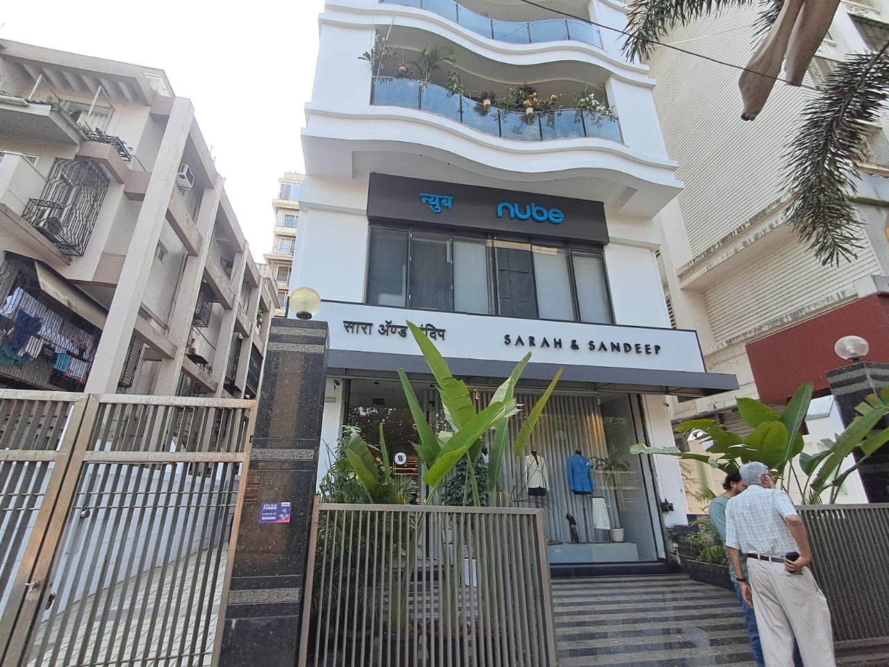 Showroom for Rent in Khar West Mumbai