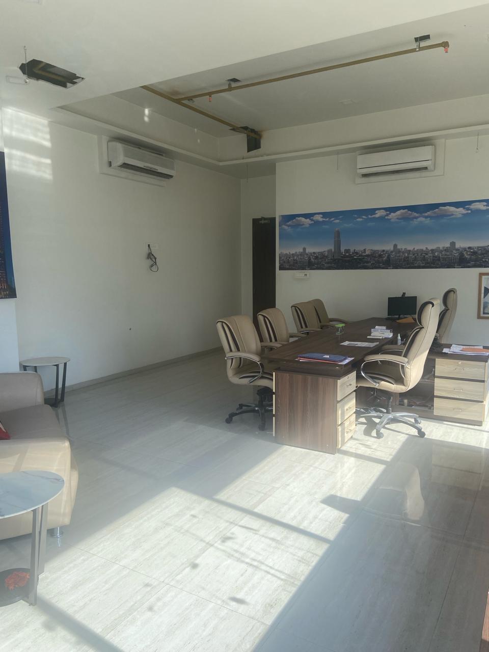 Showroom for Rent in Kabutarkhana Mumbai