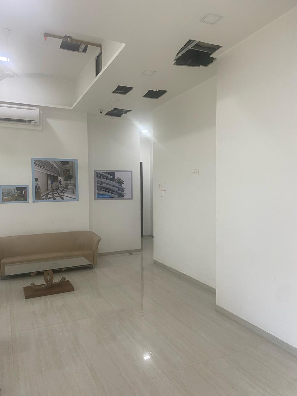Showroom for Rent in Kabutarkhana Mumbai