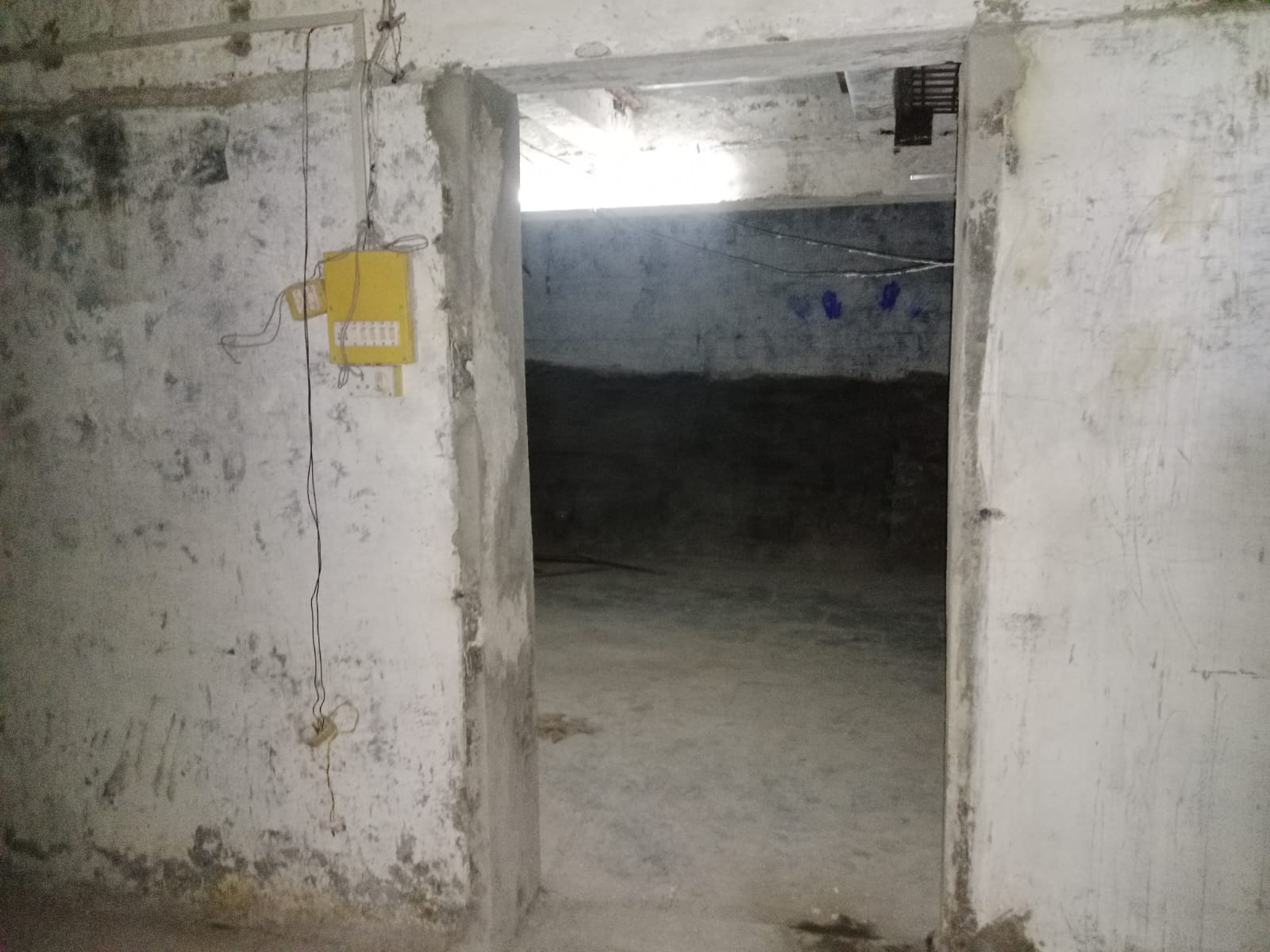Showroom for Rent in Appasaheb Marathe Marg Mumbai