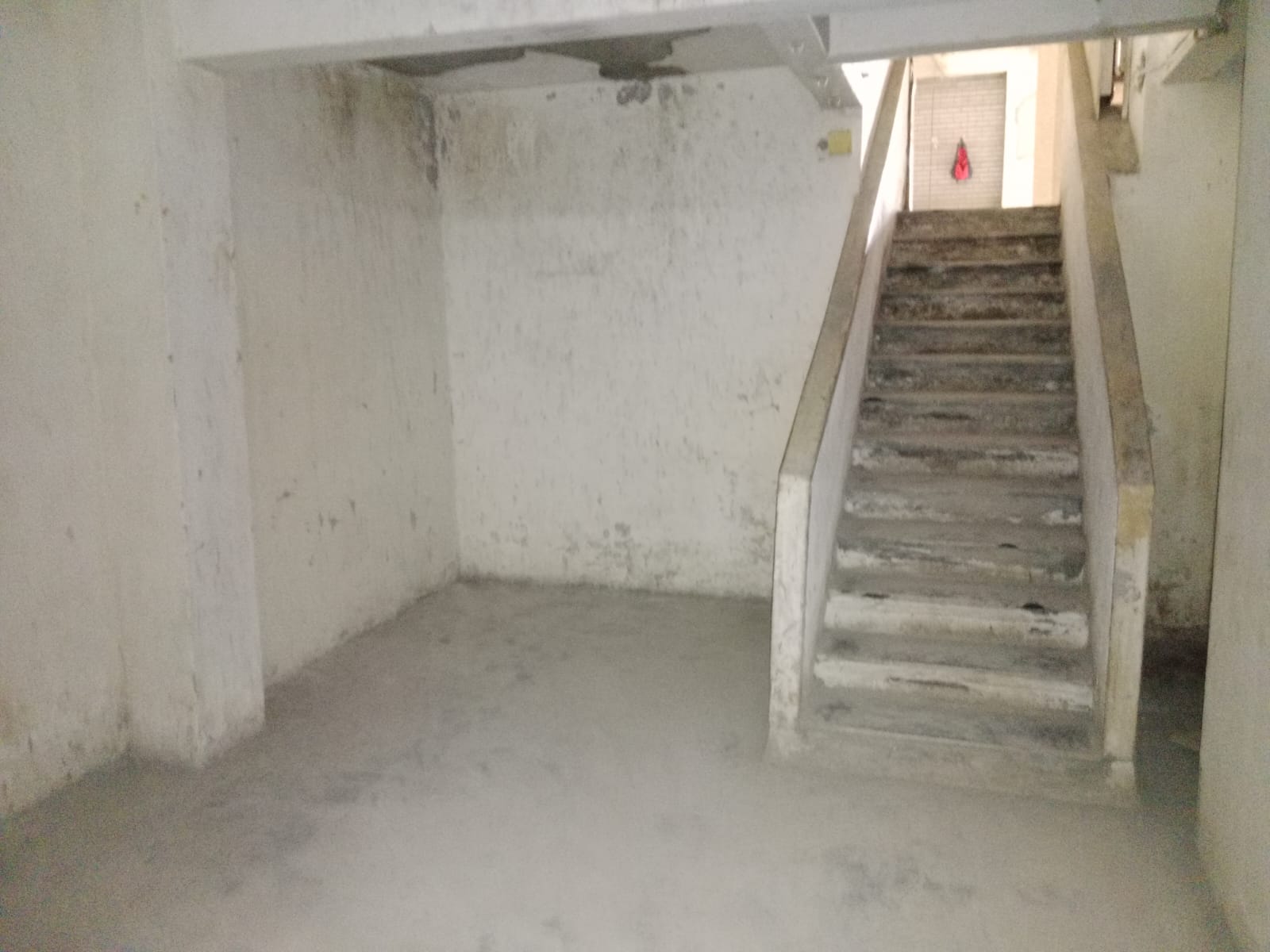 Showroom for Rent in Appasaheb Marathe Marg Mumbai