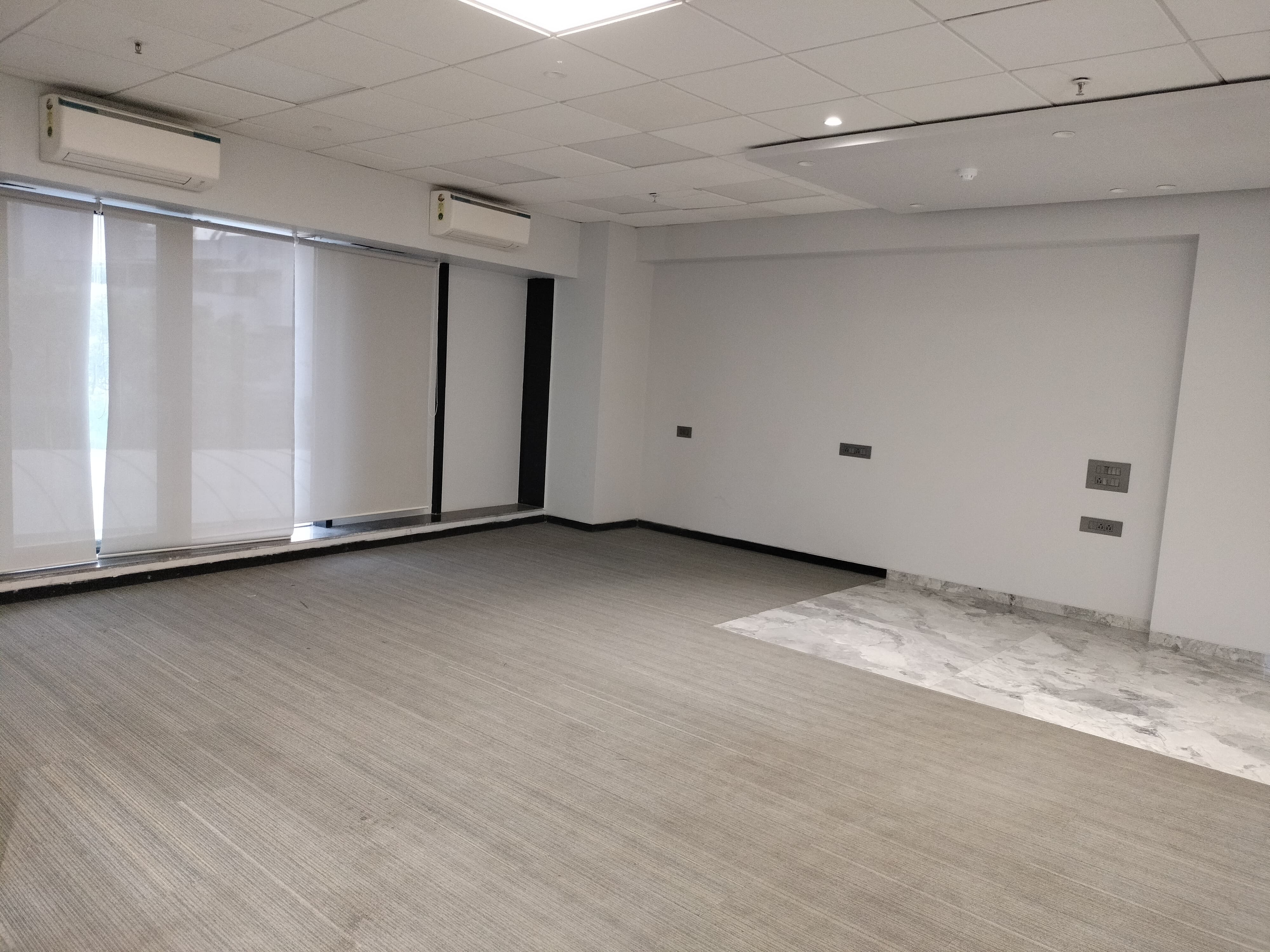 Office for Sale in Santacruz West Mumbai