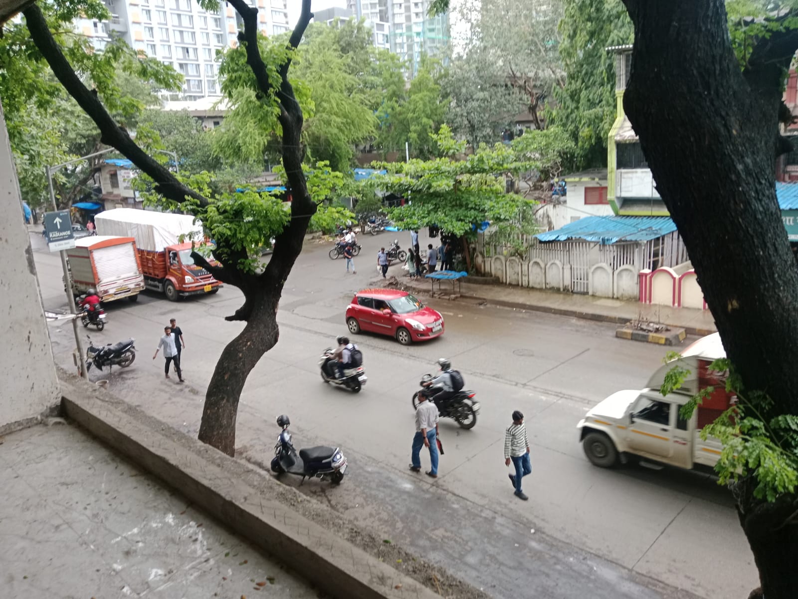 Showroom for Rent in M G  Road Mumbai