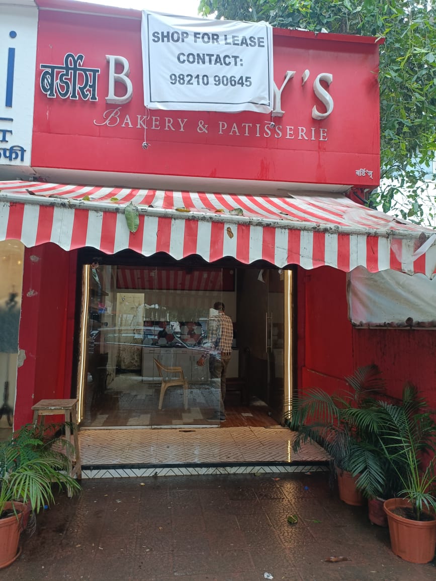 Shop for Rent in Bandra West Mumbai