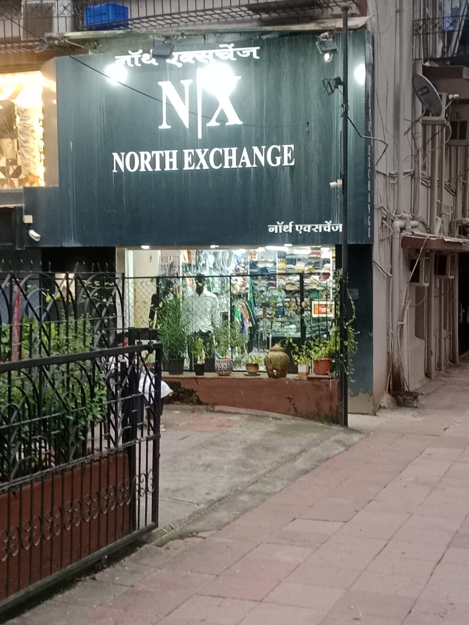 Showroom for Rent in Bandra West Mumbai