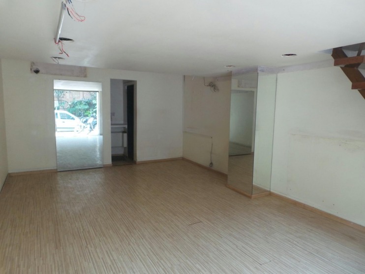 Shop for Rent in Prabhadevi Mumbai