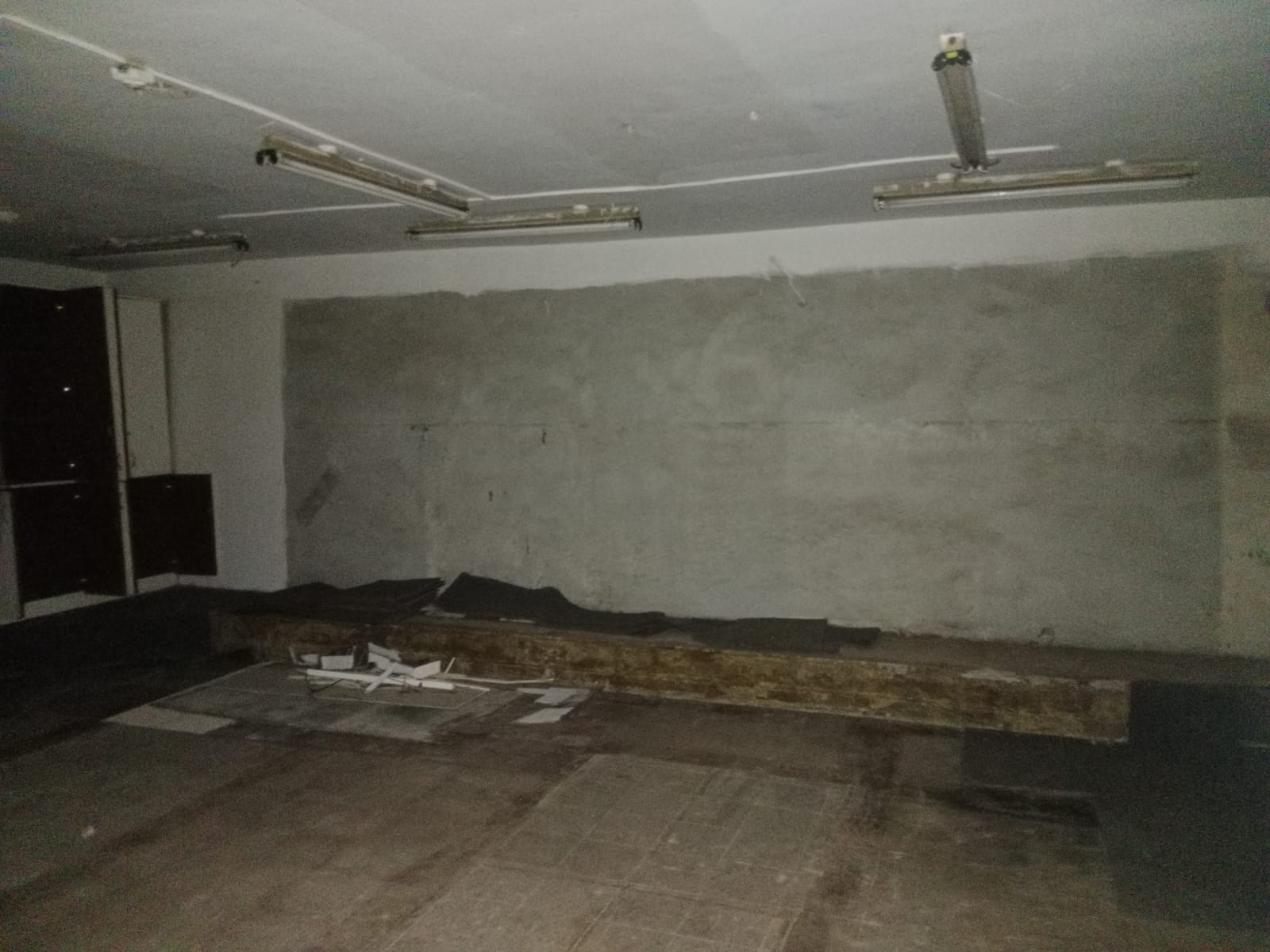 Showroom for Rent in Santacruz West Mumbai