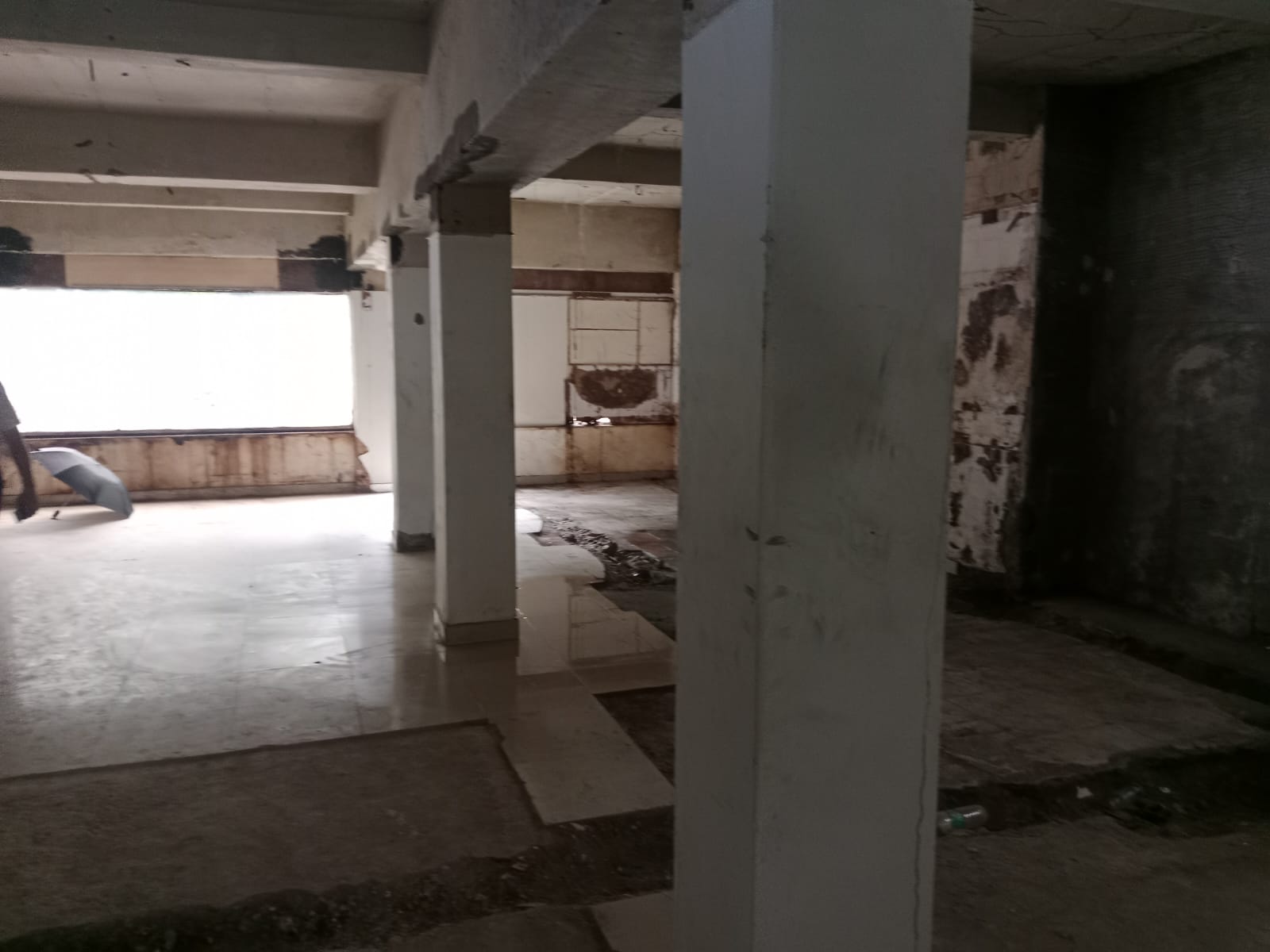 Showroom for Rent in Santacruz West Mumbai