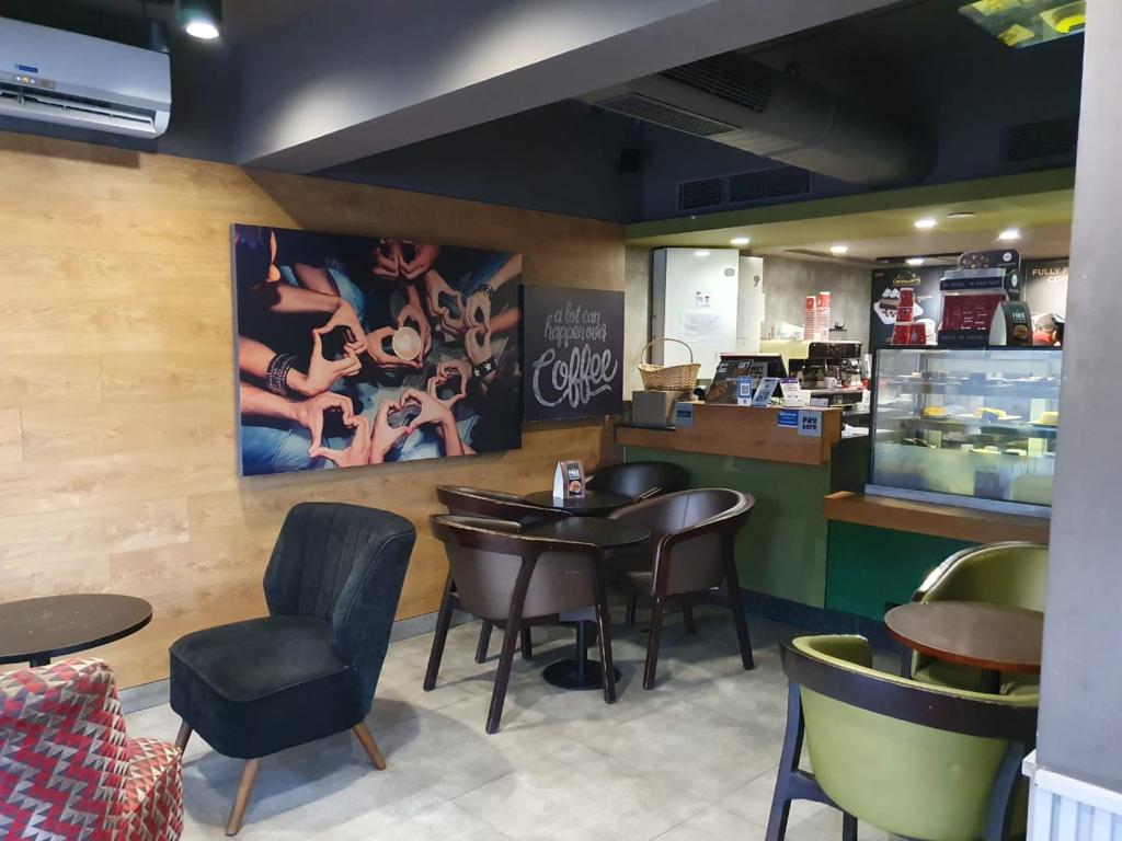 Shop for Rent in Jogeshwari West Mumbai