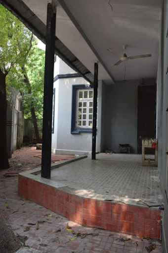 Commercial Bunglow for Rent in Off L J Road Mumbai