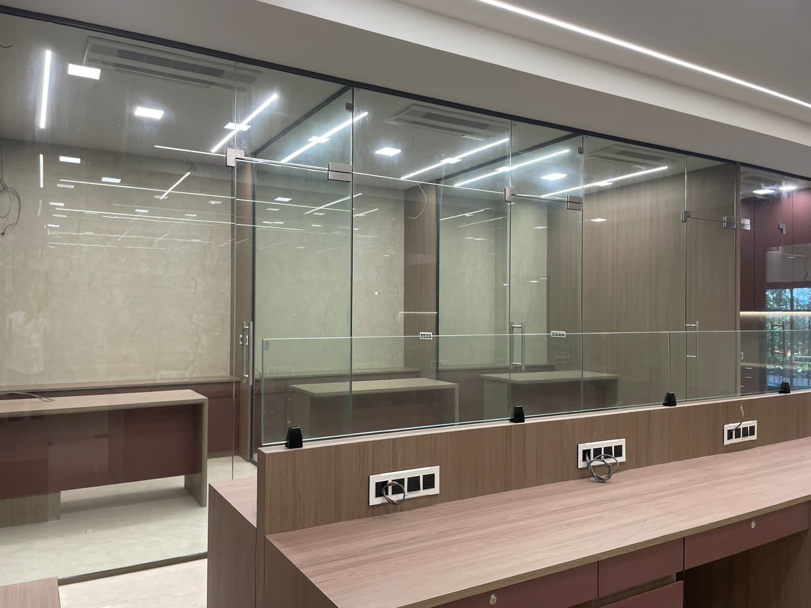 Office for Rent in Santacruz West Mumbai