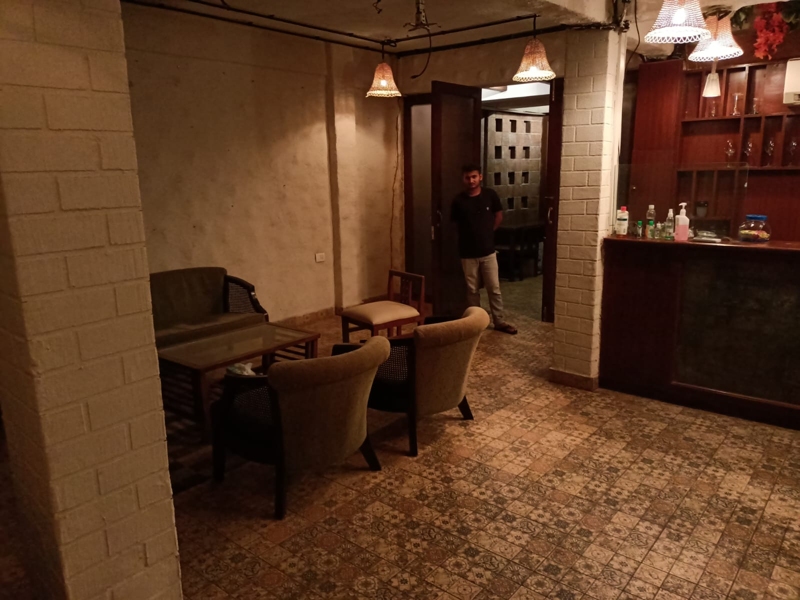 Restaurant for Rent in Bandra West Mumbai