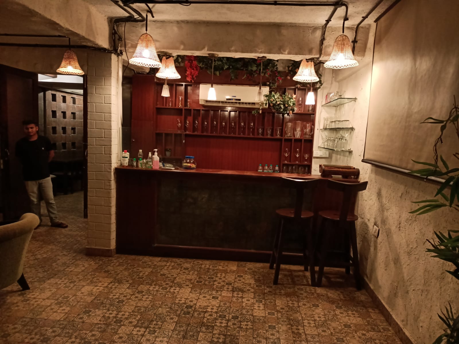 Restaurant for Rent in Bandra West Mumbai