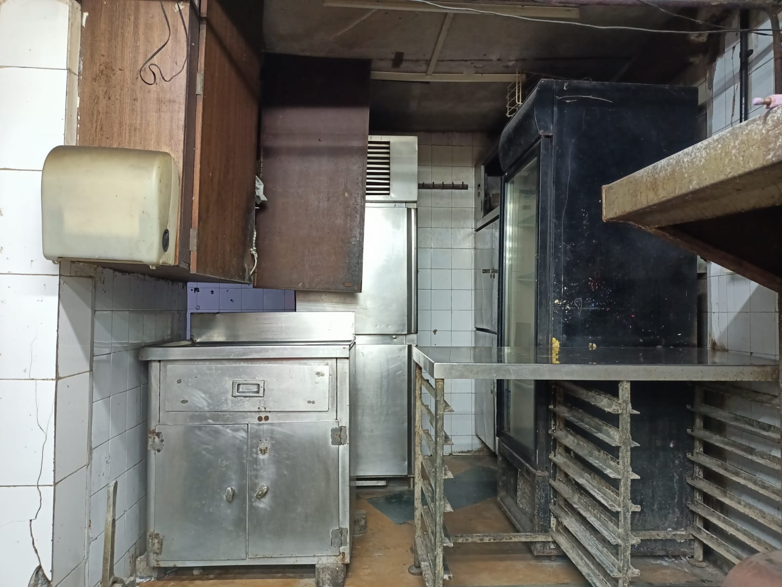 Restaurant for Rent in Bandra West Mumbai