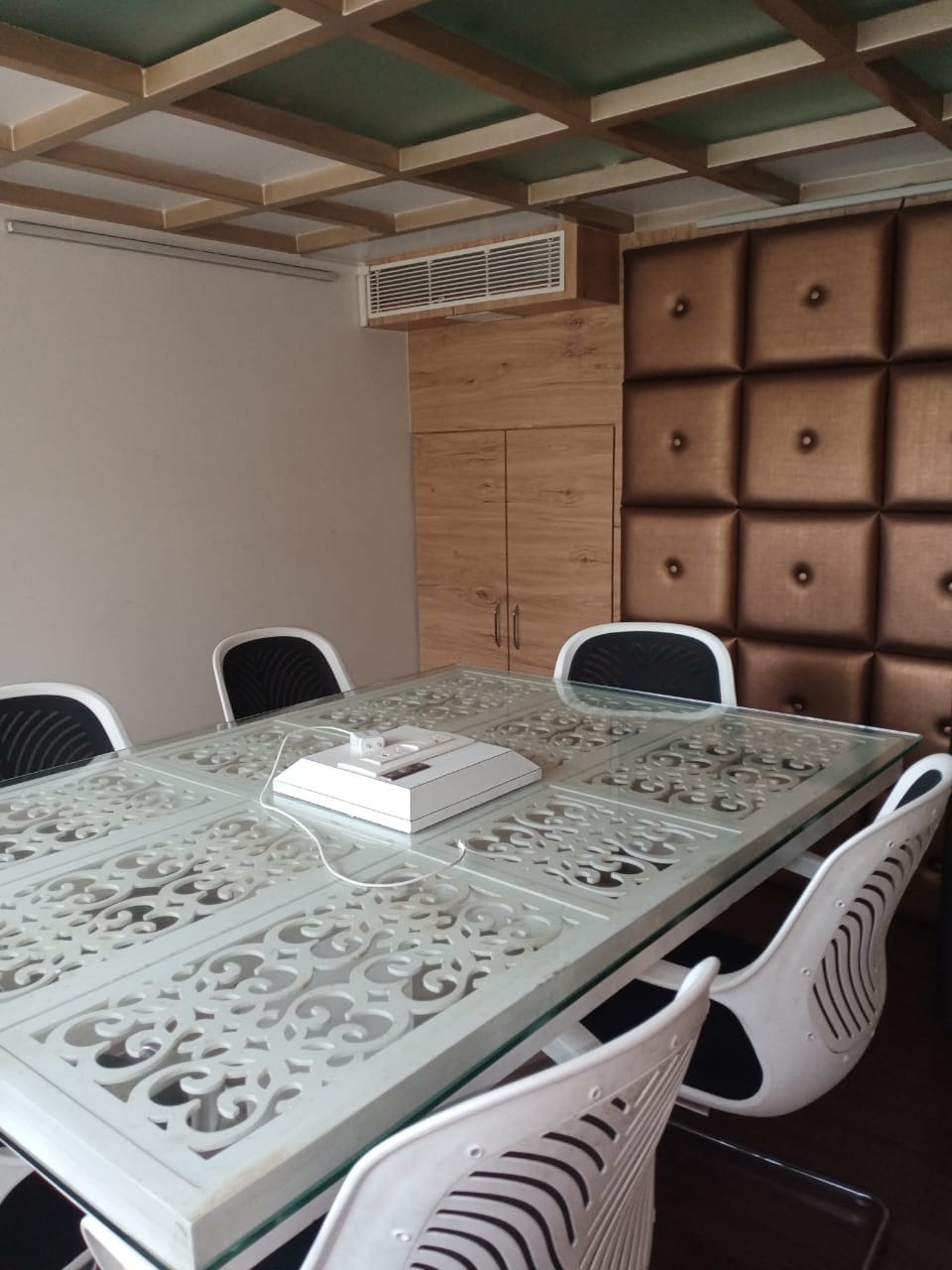 Office for Sale in Santacruz West Mumbai