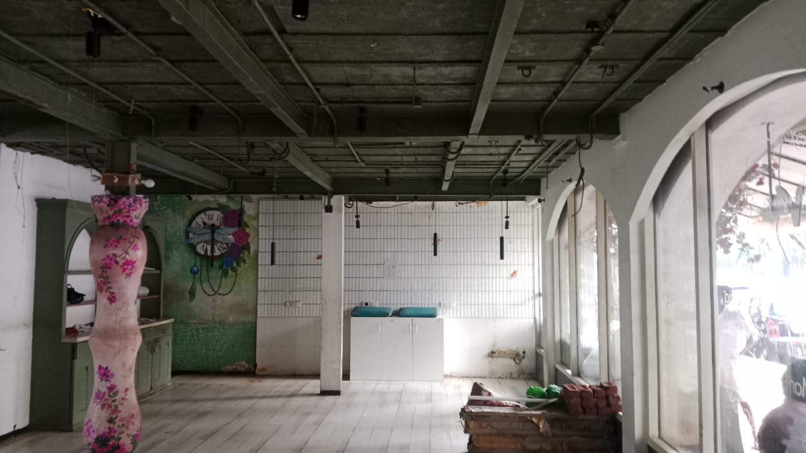 Restaurant for Rent in Senapati Bapat  Marg Mumbai