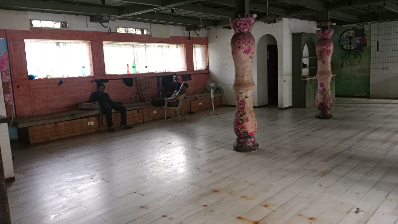 Restaurant for Rent in Senapati Bapat  Marg Mumbai