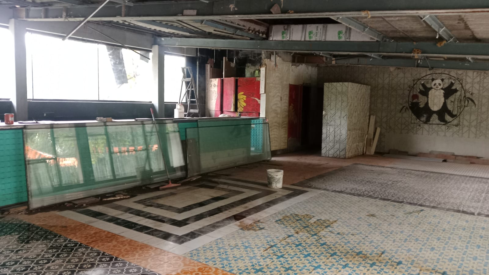 Restaurant for Rent in Senapati Bapat  Marg Mumbai