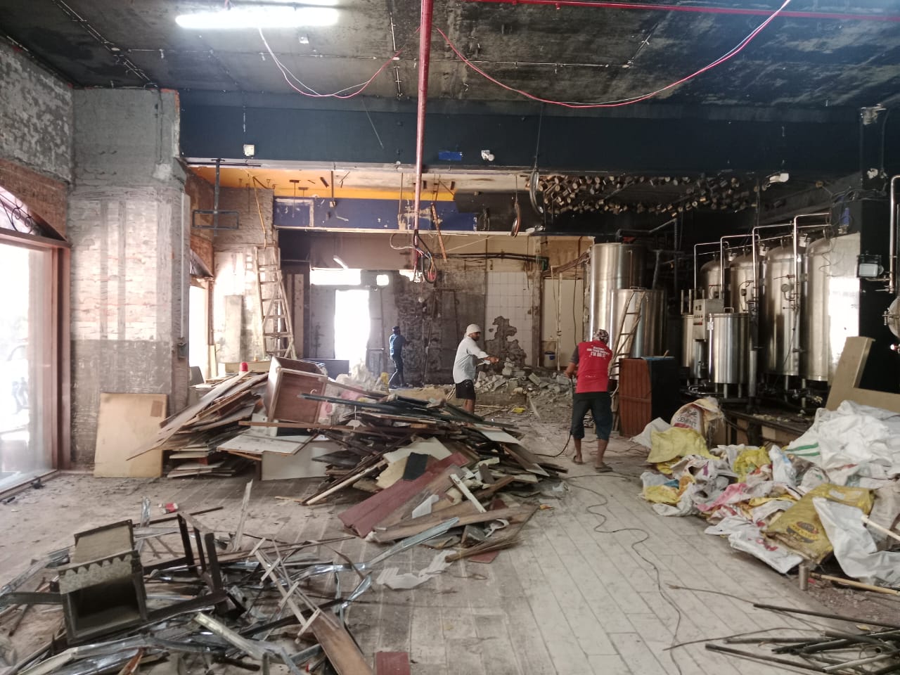 Showroom for Rent in Link Road Mumbai